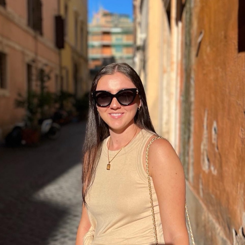 Meet your Posher, Taylor